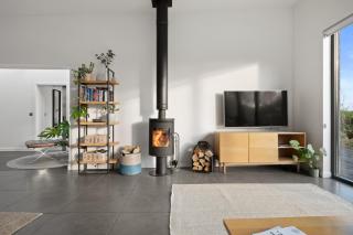 Spectacular Modern House - 2