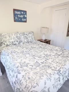 newly renovated studio free pkng - 7