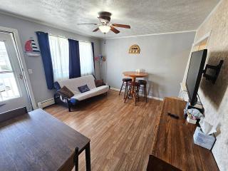 Beach across the street Pet Friendly Sleeps 3 - 8