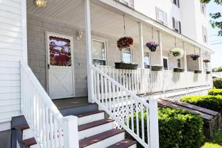 4 min Walk to Pier & Beach Center of OOB FREE Pk - 4