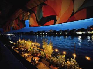 Here Library - A wooden home by the river with a library - 3