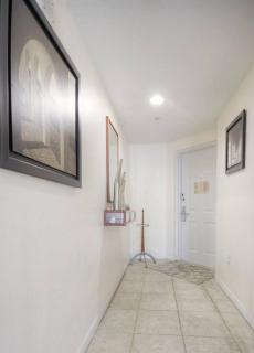 Le Marina Bay 1109 STR-01972 - 8