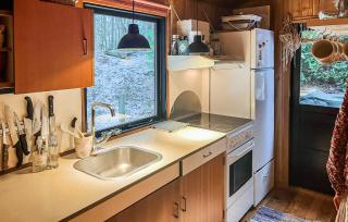 2 Bedroom Pet Friendly Home In Nexø - 4