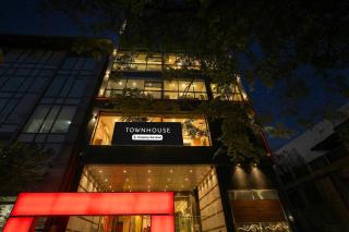 Super Townhouse Koramangala Road Complex Formerly Parkash Tower - 5