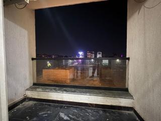 Hotel BRIJ VAAS ,A Unit Of Brij Tours Near ISCKON & Prem Mandir with Free Parking Vrindavan - 5