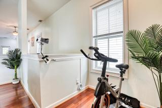 Prime Location - Stylish 2BR Minutes to Downtown - 3