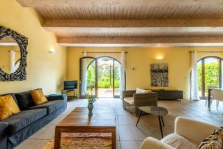 Historic Farmhouse Between Two Tuscan Valleys - 9
