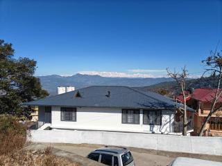 Durga Vihar, A Family Cottage with Himalayan Views - 2