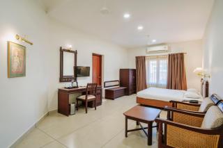 Silver Crest Resort - 5