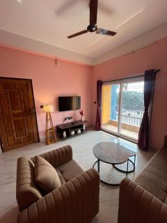 Cosy Minimal Retreat 2Bhk-2AC - 9