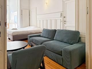 Prime Location Apartment Chtelain Saint-Gilles Self checkin - 6