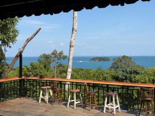 Hillside Hostel & Bungalows - 2