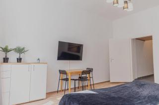 Affordable 1BR Apartment in a Prime Location - 2