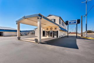 Rodeway Inn Llano - 9