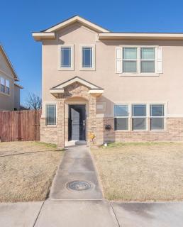 Sunset Retreat, Clean Modern 3BR, Garage, Near 191 - 3