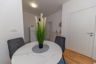 E&D Modern Apartment - 8