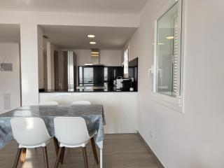 Agi Residencial Roses - 3