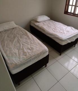 Casa duplex - 2 quartos - próximo ao Centro e Praias - 1