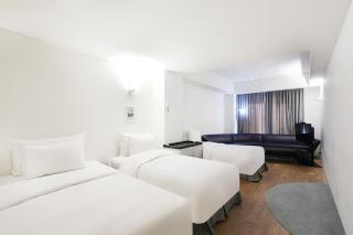 Hotel 498 - 4