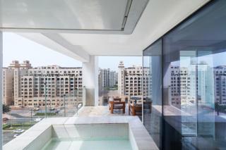 Luxury 3BDR Apartment, Pool & Beach Access - 0