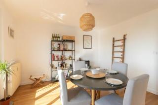 Grand Appartement Cosy - Parking & Balcon - 8