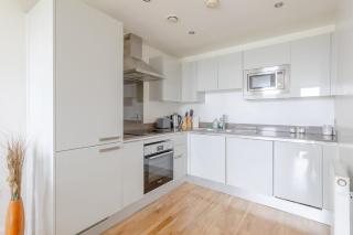 Sleek & Sunny 1BD Flat Near Greenwhich - Deptford! - 7