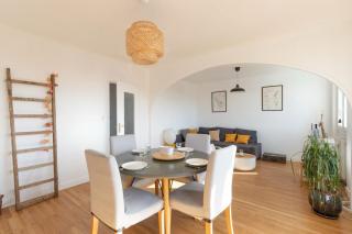 Grand Appartement Cosy - Parking & Balcon - 9