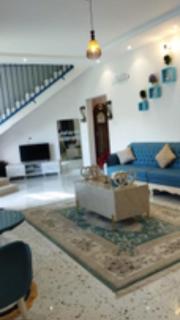 شالية برفيزا اليونانية دورين - 2