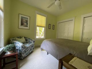 Seaglass Village 125 - Coastal Retreat Cottage condo - 1