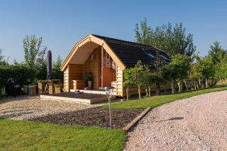 Otter Tranquil pod overlooking rolling Devon hills - 0