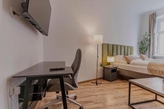 Modern 1BR Apartment Near Schönbrunn & Westbahnhof - 1