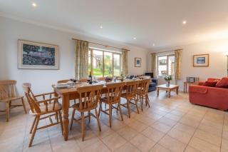 Little September Cottage - 5