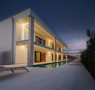 Villa Turnea with heated pool - 1