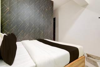 SPOT ON Hotel Emerald - 3