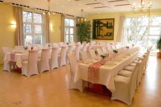 Hotel Landgut Burg - 2