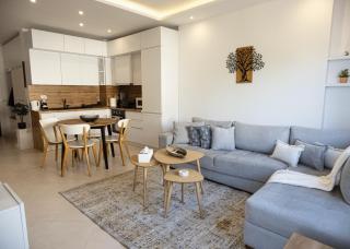 Roots & Rooms Durrës 1-Bedroom Apartment - 9