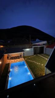 ForestPeak Aframe Sheki Heated Pool And 3BR Luxury - 2