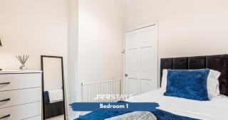 Stoke on Trent - 3 Bedroom Sleeps 5, Wi-Fi - 9