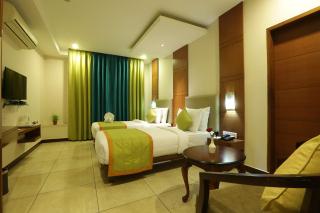 Hotel CARDINAL EXPRESS OXMO Delhi Airport - 5