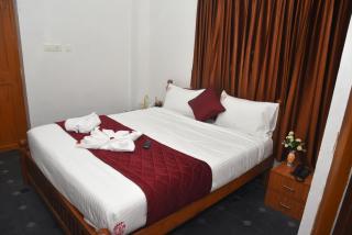 RD Hotel-Near Anna Statue - 2