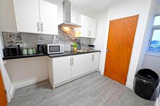 Modren Studio Apartment - Near Luton Station - 5