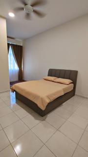 Izzatie homestay with private swimming pool melaka - 4