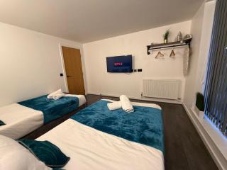 Tudors eSuites JQ Apartments Two Bedrooms - 37J - 2
