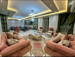 Cairo 3BR-2BA Apartment US Management Quality - 9