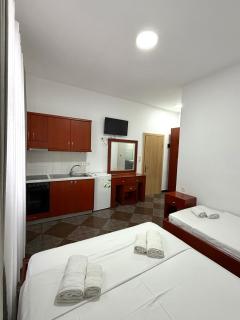 Ideal Apartments & Rooms - 4