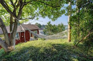 Cute Cottage Overlooking Sodus Bay- Direct Water Access - 2