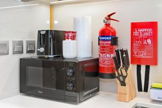 Modern-Cozy Studio in Azizi Beach Oasis - 4