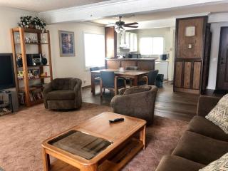 Mammoth Creek Unit 11 - 8