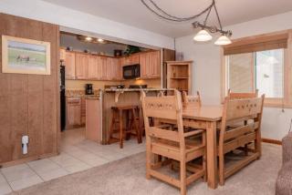Mammoth Creek Unit 52 - 9