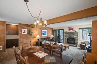 Mammoth Creek Unit 25 - 8